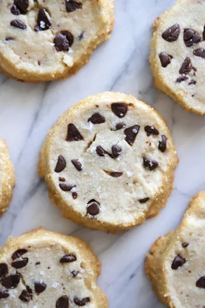 Salted Shortbread Chocolate Chip Cookies (Sweet Ghost)